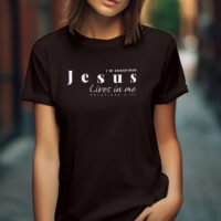 Jesus Lives In Me Women's T-Shirt